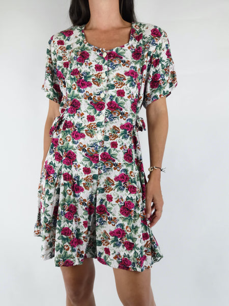 Mono con Vuelo Print Rosas / Talla M-L