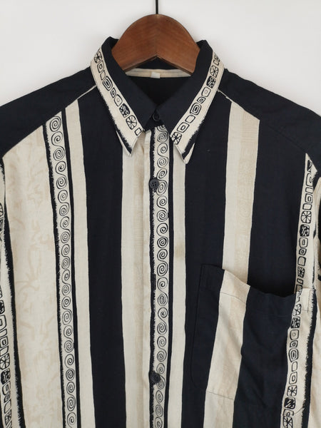 Camisa 90's Rayas Negras /Talla M/L
