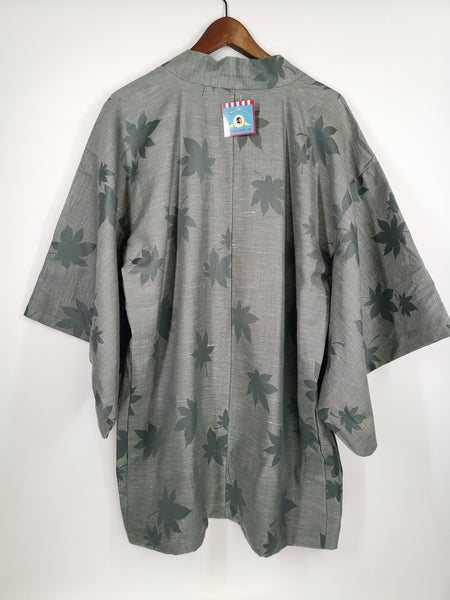 Kimono de Seda Gris Hojas